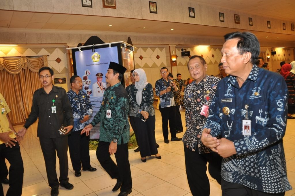 Tidak Hadiri Musrenbang, Pejabat Gresik Ditelepon Bupati