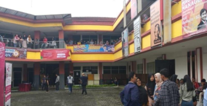 STIE IBMT Gelar Try Out SBMPTN Dihadiri 700 Peserta