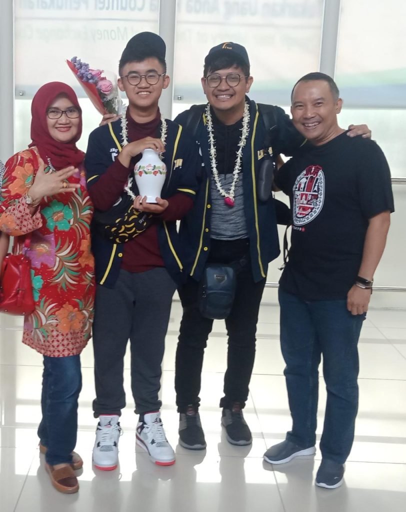 Tim Livo Sabet 3 Juara di Ajang Budapest International Choir Competition and Festival