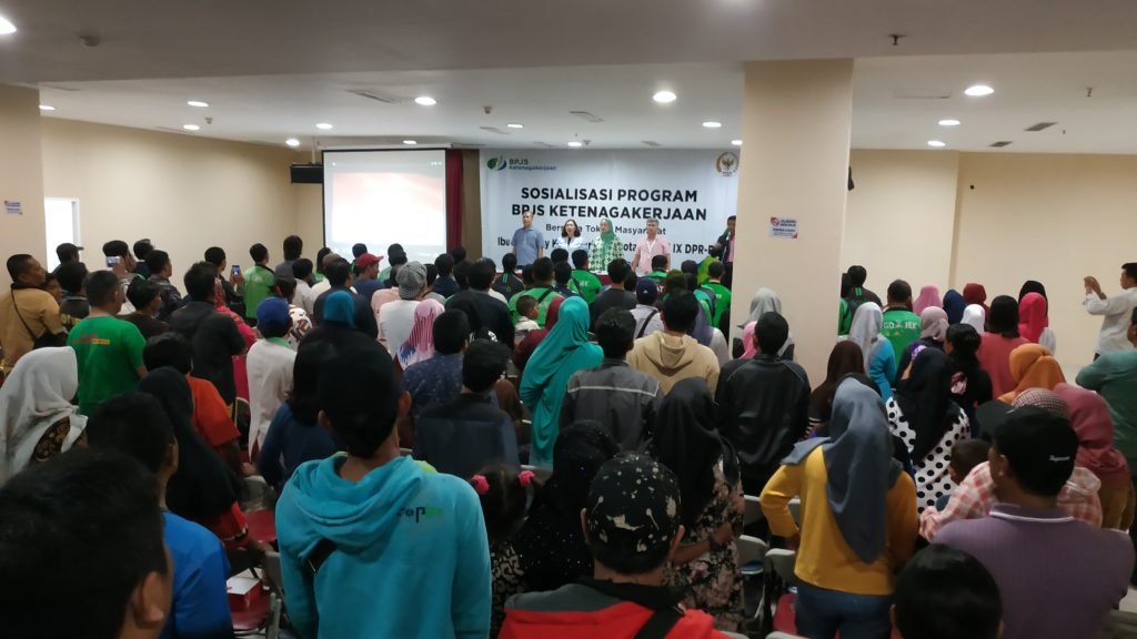 Dra Lucy Kurniasari Ingin Mengayomi Para Ojek Online