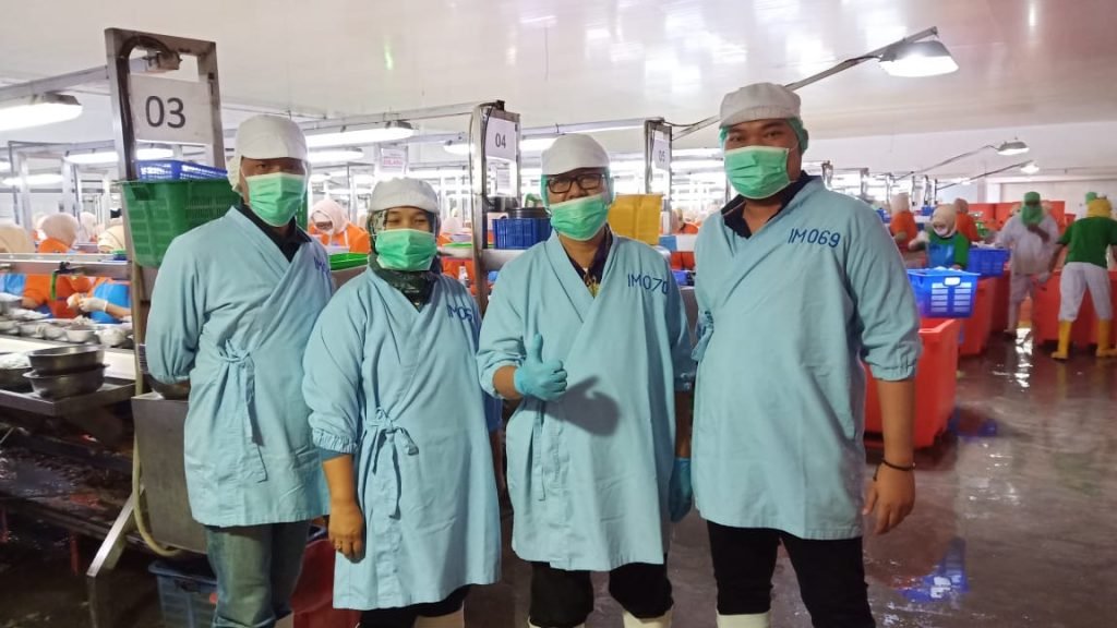 Tim LPKBH Kunjungi Eksportir Udang Beku dan Siap Masak di Gresik Begini Rumitnya