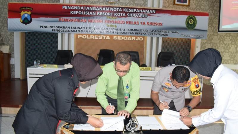 Polresta Sidoarjo dan Pengadilan Negeri Sidoarjo Sepakat Layanan Hukum Berbasis IT