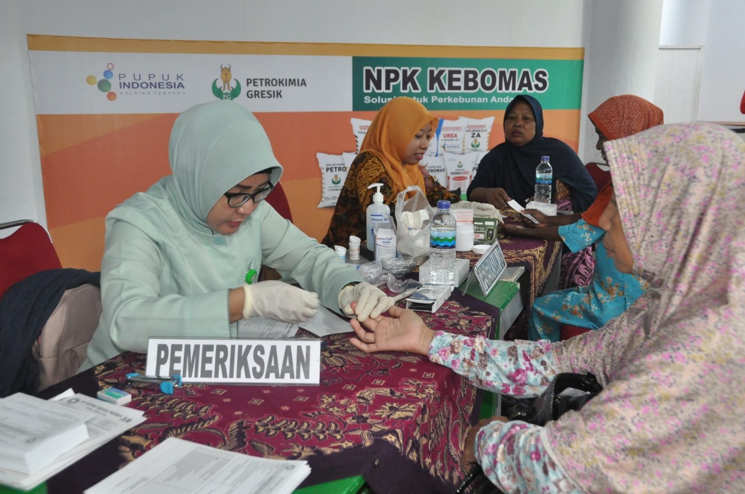 Warga Sekitar Perusahaan Akui, CSR PG Selalu Tepat Manfaat