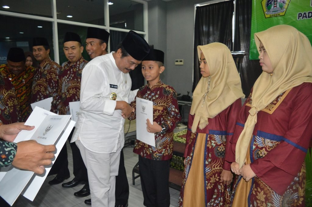 Wabup Berangkatkan 75 Kafilah Gresik Ke Ajang MTQ Jawa Timur