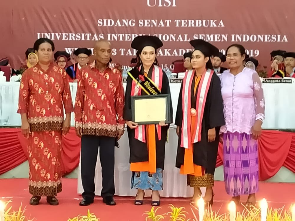 Pertamakali UISI Wisuda 339 Sarjana, Mahasiswa Papua LulusanTerbaik