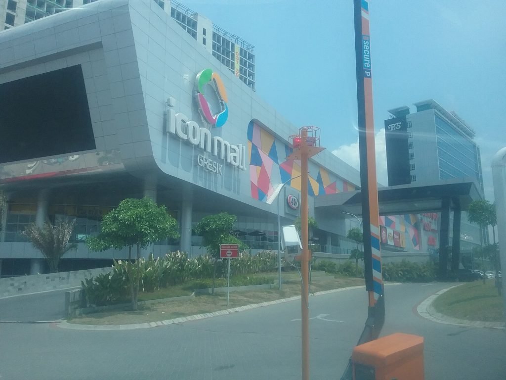 HRD Icon Mall Dipolisikan, Tampar Dua Petugas Kebersihan