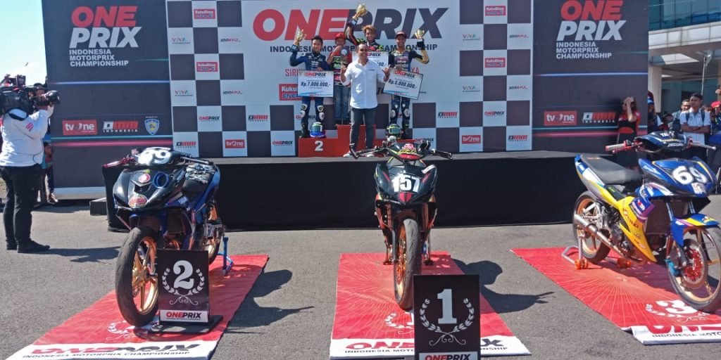 Robbi Juara Kelas Novice Final Kejurnas Oneprix Indonesia Motorprix Championship