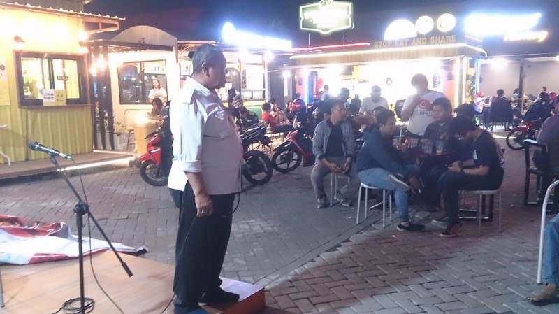 BNNP Jatim Sambangi Warga Milenial di Cafe