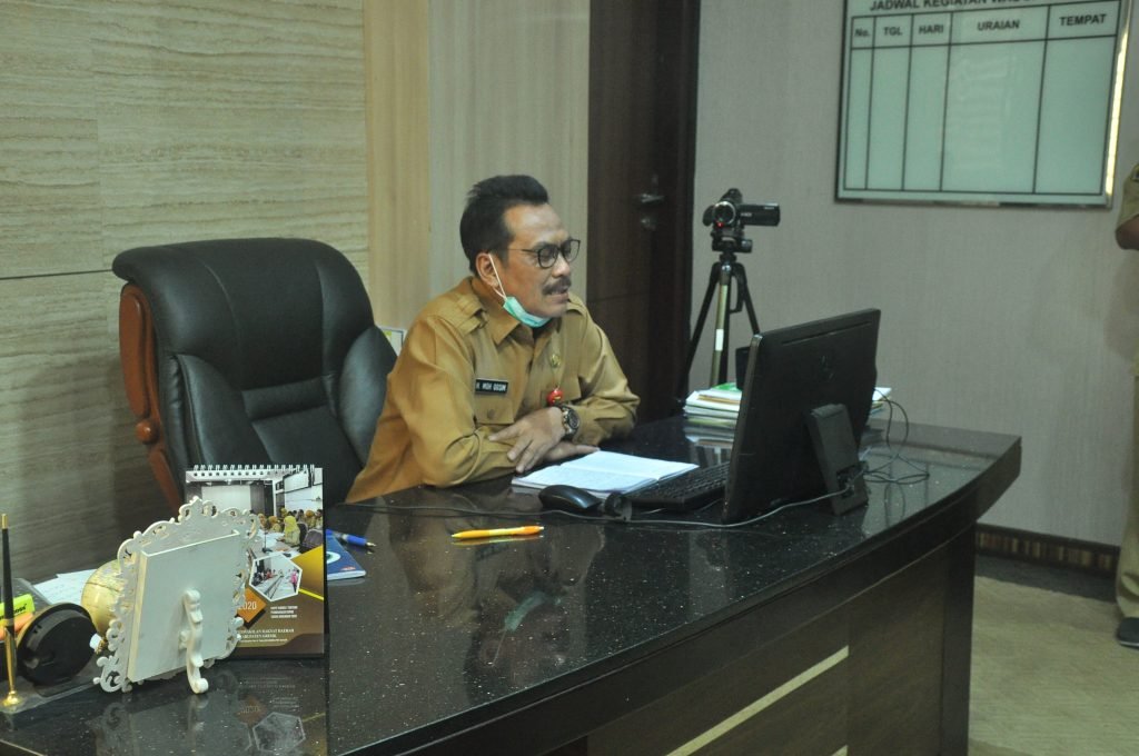 Wabup Qosim Minta Orangtua Dampingi Anak Saat Belajar Lewat Darimg