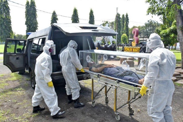 Prajurit Brigif 2 Marinir Latihan Evakuasi