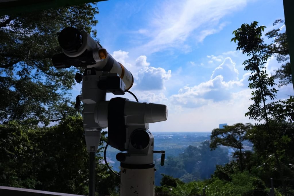 Puasa Dipastikan Mulai Jumat, Hilal Terlihat di Balai Rukyat Condrodipo Gresik