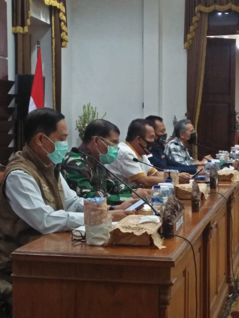Lebaran Hari Kedua, Gresik Tambah 6 Positif Covid-19