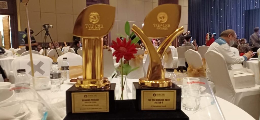 Petrokimia Gresik Raih TOP CSR Award 2020 #Star 4