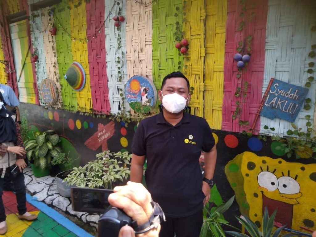 Kampung Kreasi Gresik, Gandengkan Edukasi Sampah dan Urban Farming