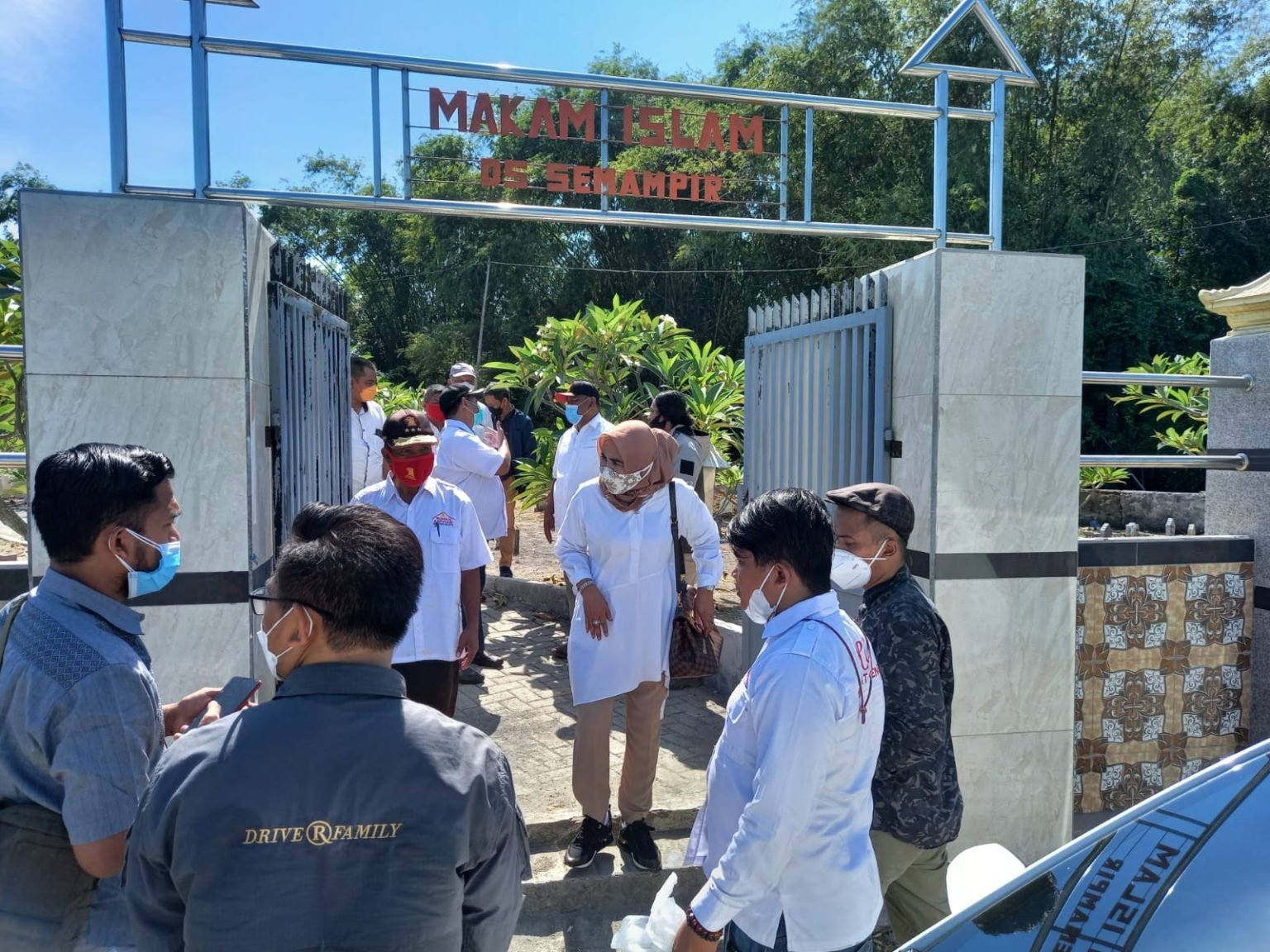 Komisi II DPR RI, Memberikan Bantuan Sertu