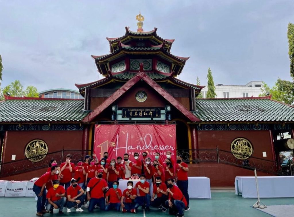 Menabur Kebaikan Dengan Berbagi Melalui Kegiatan Potong Rambut Gratis Oleh HPI