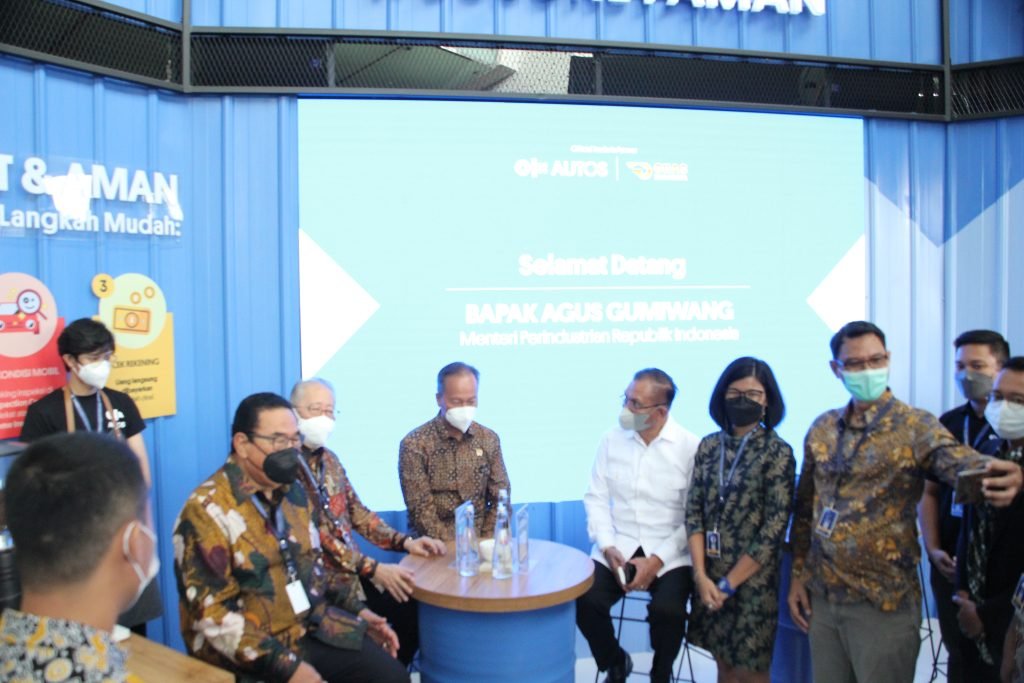 Menteri Perindustrian Agus Gumiwang Resmi Buka GIIAS Surabaya