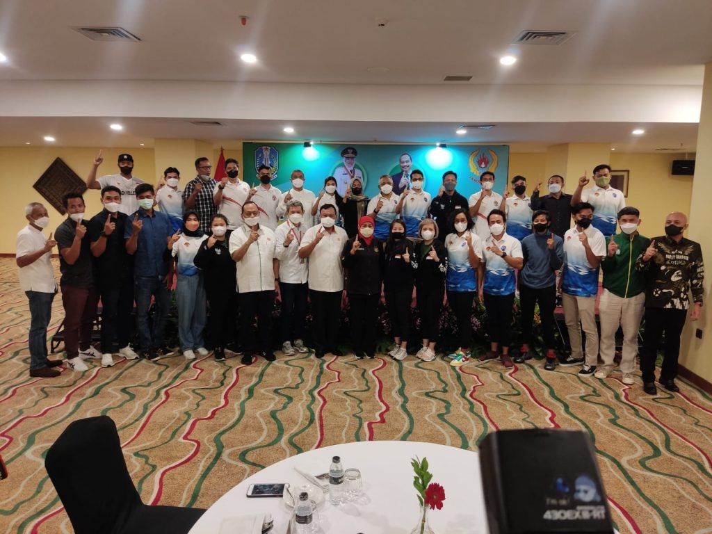 Gubernur Jatim Lepas Atlet Jatim Yang Berlaga di SEA Games XXXI/2022 Vietnam