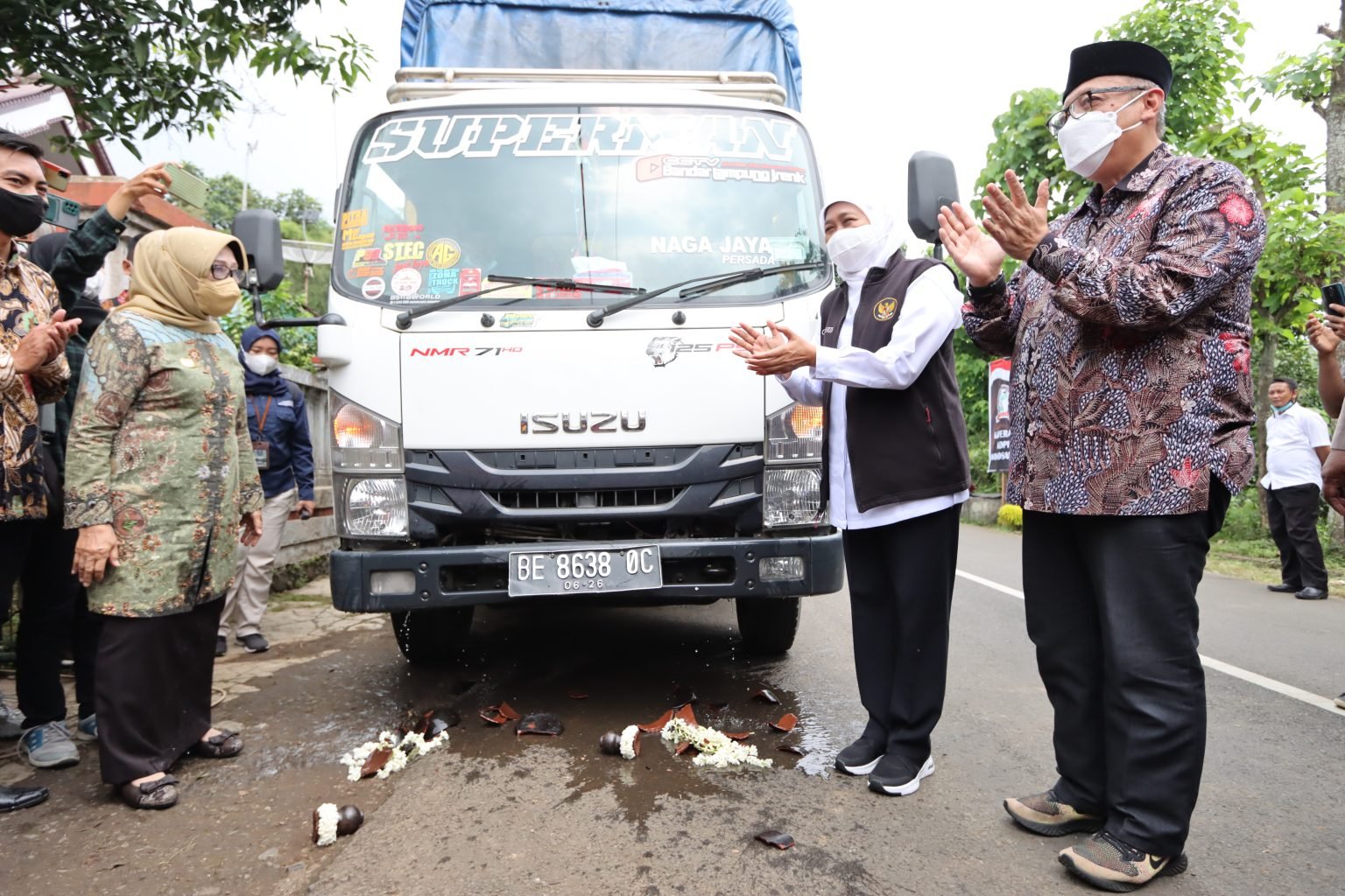 Gubernur Khofifah Berangkatkan Ekspor Kopi Excelsa Produksi Wonosalam