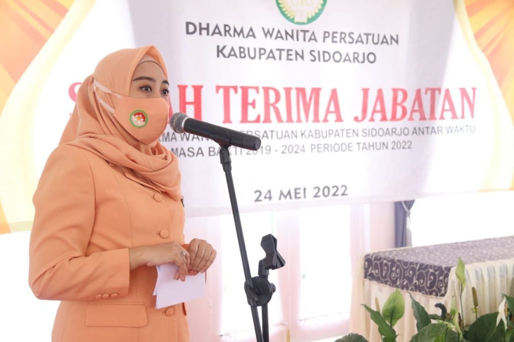 Sertijab Ketua Antar Waktu DWP Kabupaten Sidoarjo Masa Bhakti 2019-2024, Dihadiri Andjar Surjadianto
