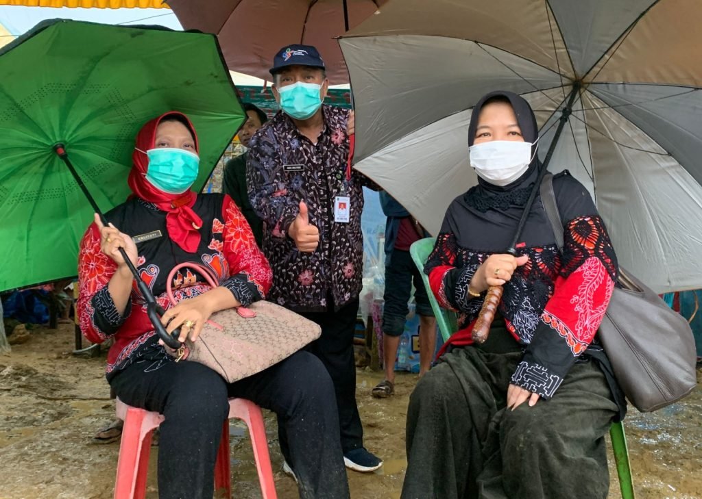 Sakeng “Estona” Dua Perempuan Hebat Sumenep Ikut Meriahkan Paralayang