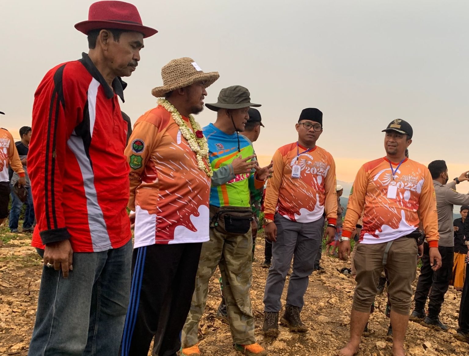 Pertama di Madura, Festival Paralayang Puncak Lanjari Sumenep Diikuti 38 Peserta