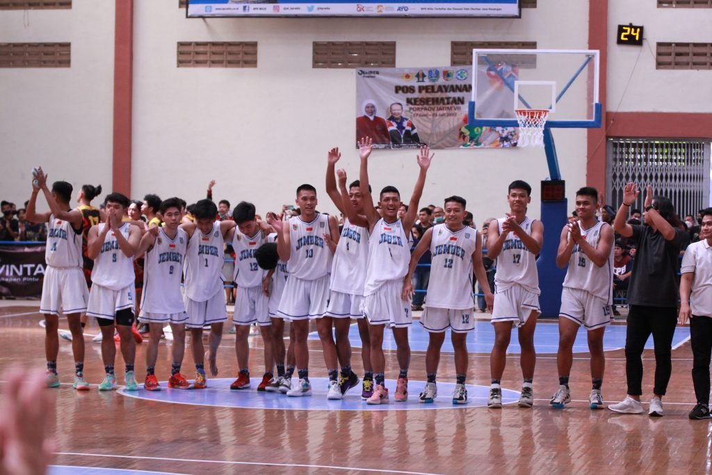 Tuan Rumah Jember Rebut Perunggu Cabor Basket Putra