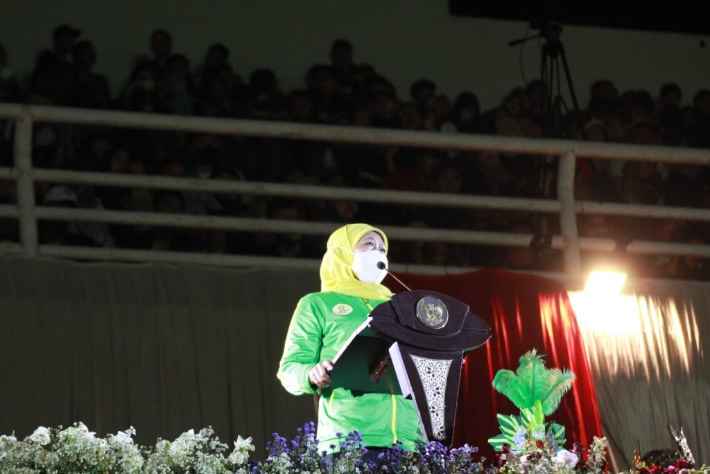 Buka Porprov VII di Jember, Gubernur Khofifah : Ajang Cetak Atlet Berprestasi
