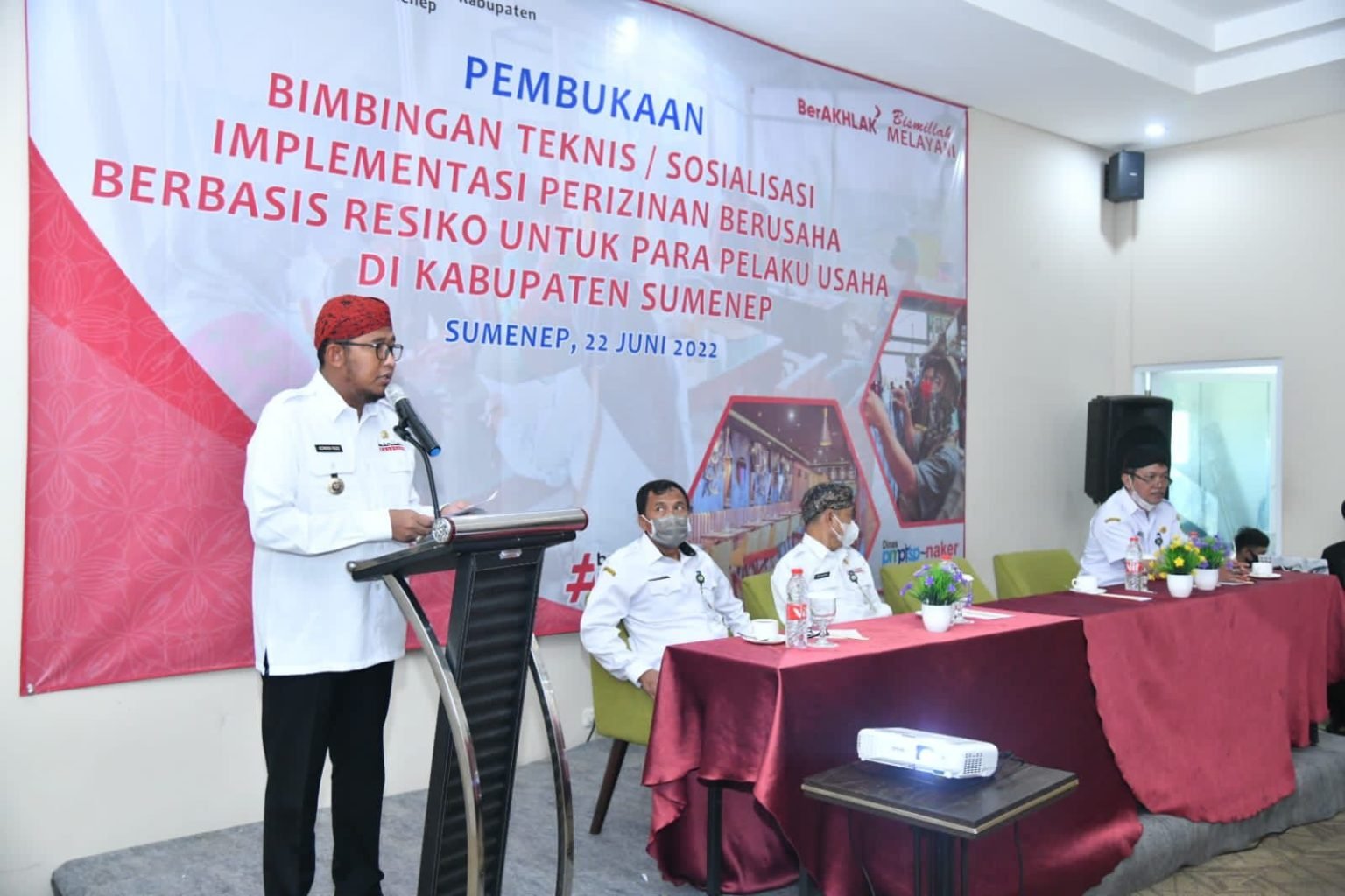 Bupati Fauzi Komitmen Permudah Layanan Perizinan Usaha di Sumenep