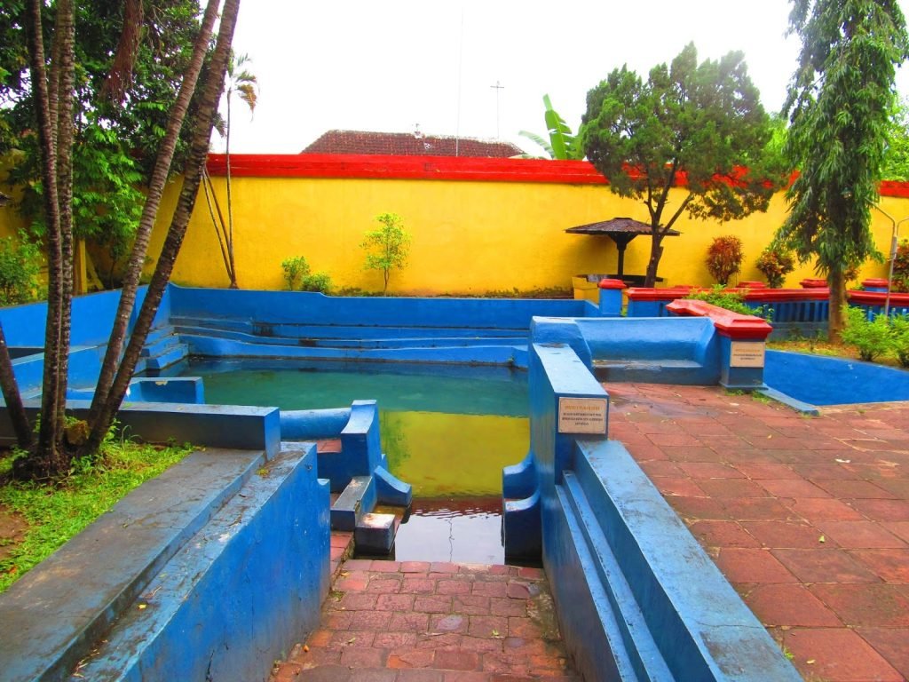 Taman Sareh, Wisata Misteri Kolam di Tengah Keraton Sumenep