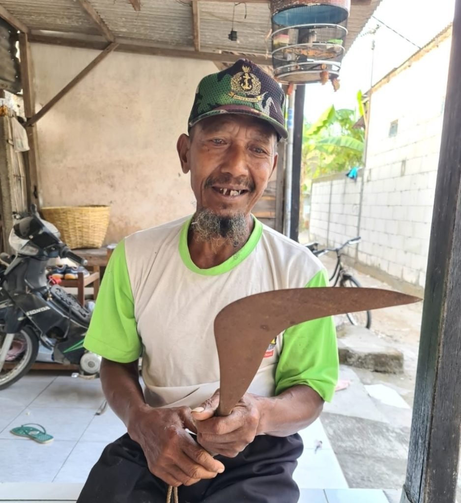 Sarip Tambak Oso berasal dari Sidoarjo