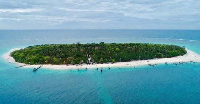 Wisata Kesehatan di Pulau Oksigen Gili Iyang Sumenep