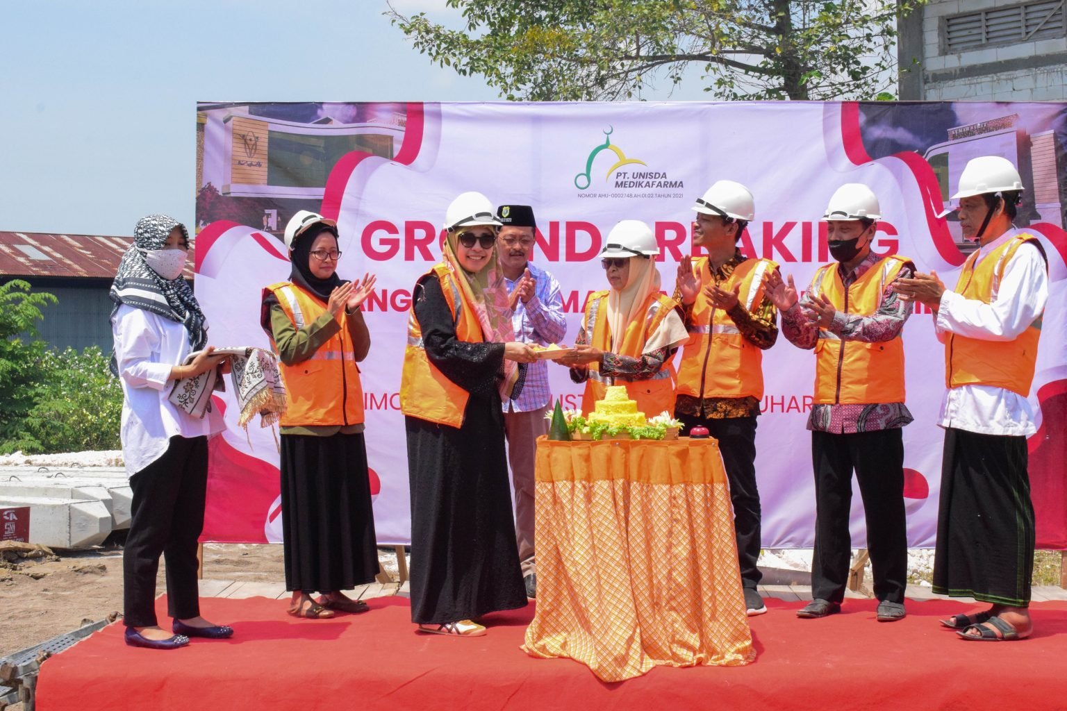 PT Unisda Medika Farma Ground Breaking RS Birrul Walidain