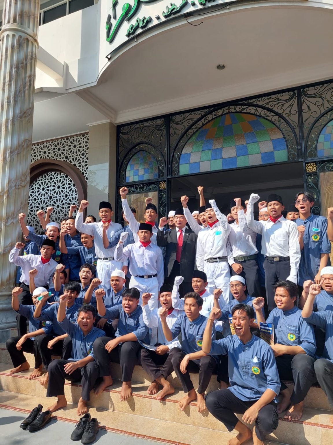 Muhadjir Agustusan di Pesantren Ngruki, Dr Abdul Aziz SR: Pandai Berkomunikasi dengan Semua Kalangan