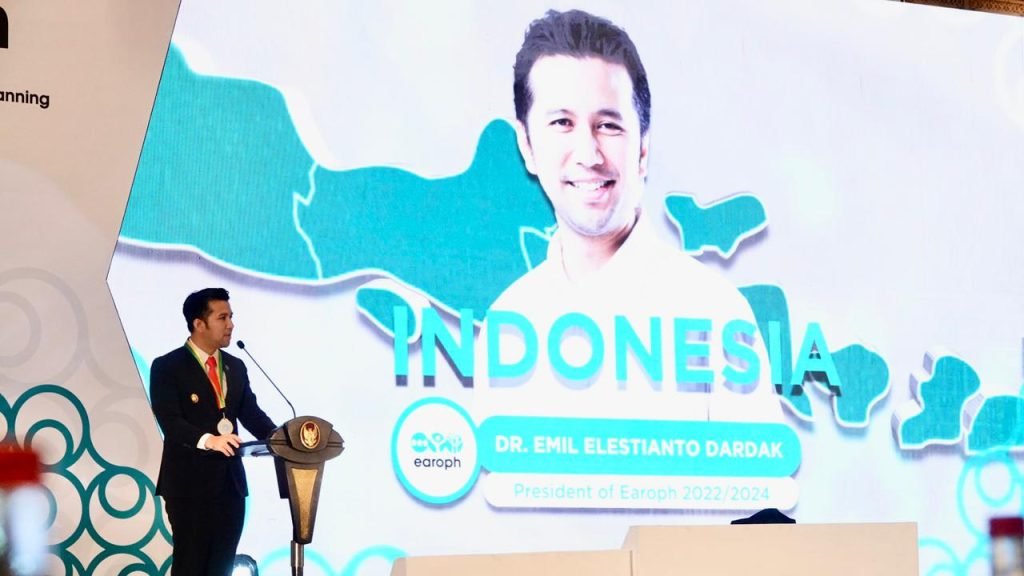 Wagub Emil Dardak, Resmi Dilantik Jadi Presiden EAROPH Periode 2022-2024