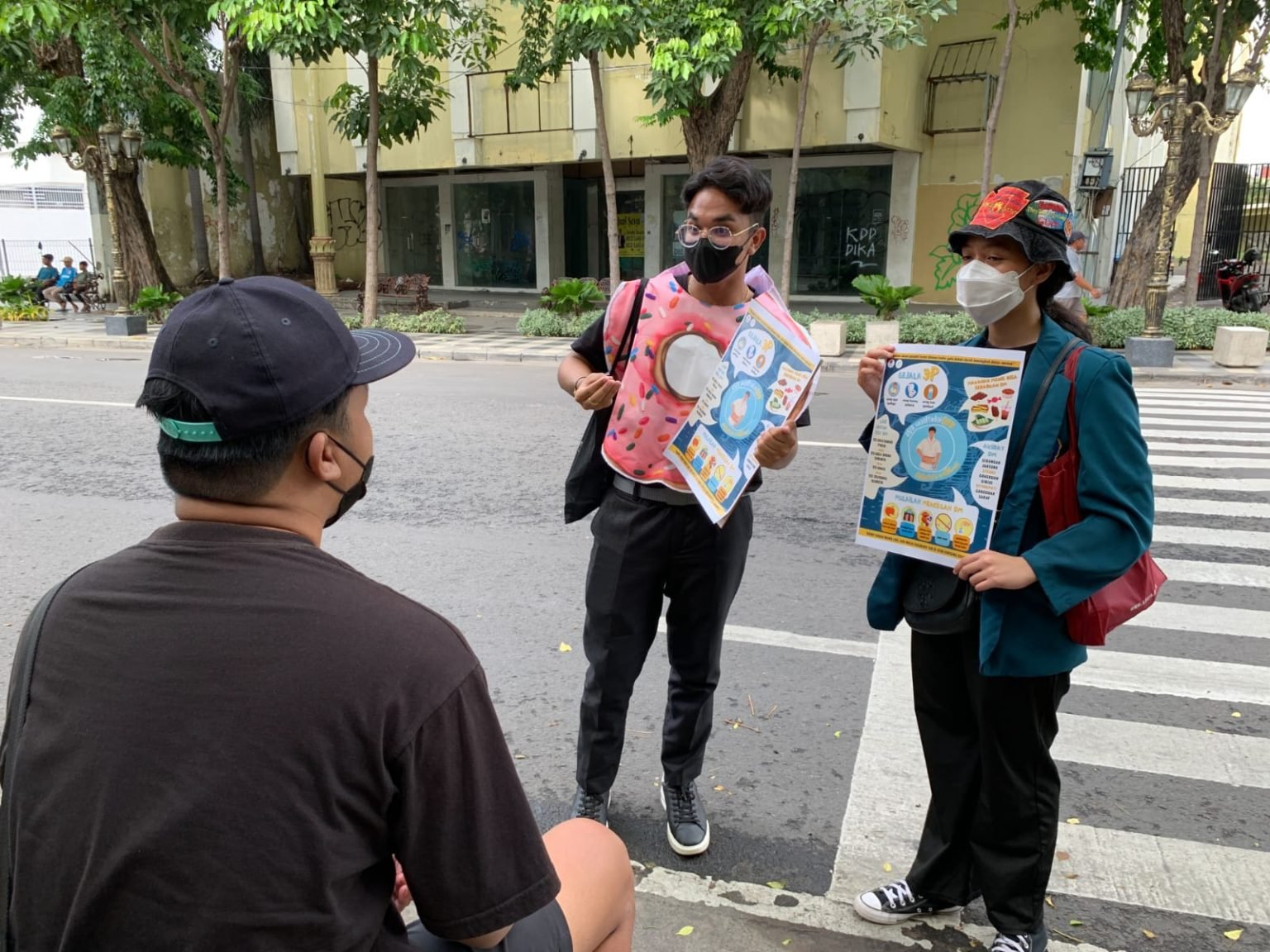 Hari Diabetes Sedunia, Mahasiswa FK Ubaya Ingatkan Bahaya Konsumsi Gula Berlebih