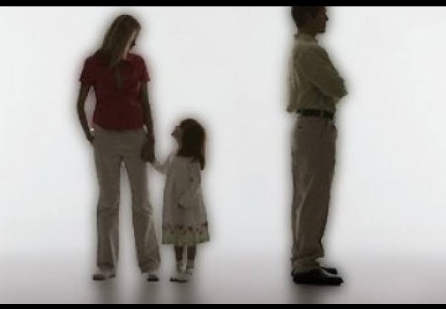 Perempuan Cantik Mengaku Istri Polisi Yang Ditelantarkan, Dia Menunjukan KPI