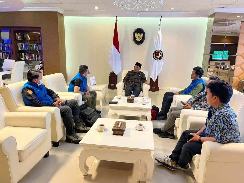 Presiden Jokowi Tugaskan Muhadjir Tangani Bantuan ke Turkiye dan Suriah