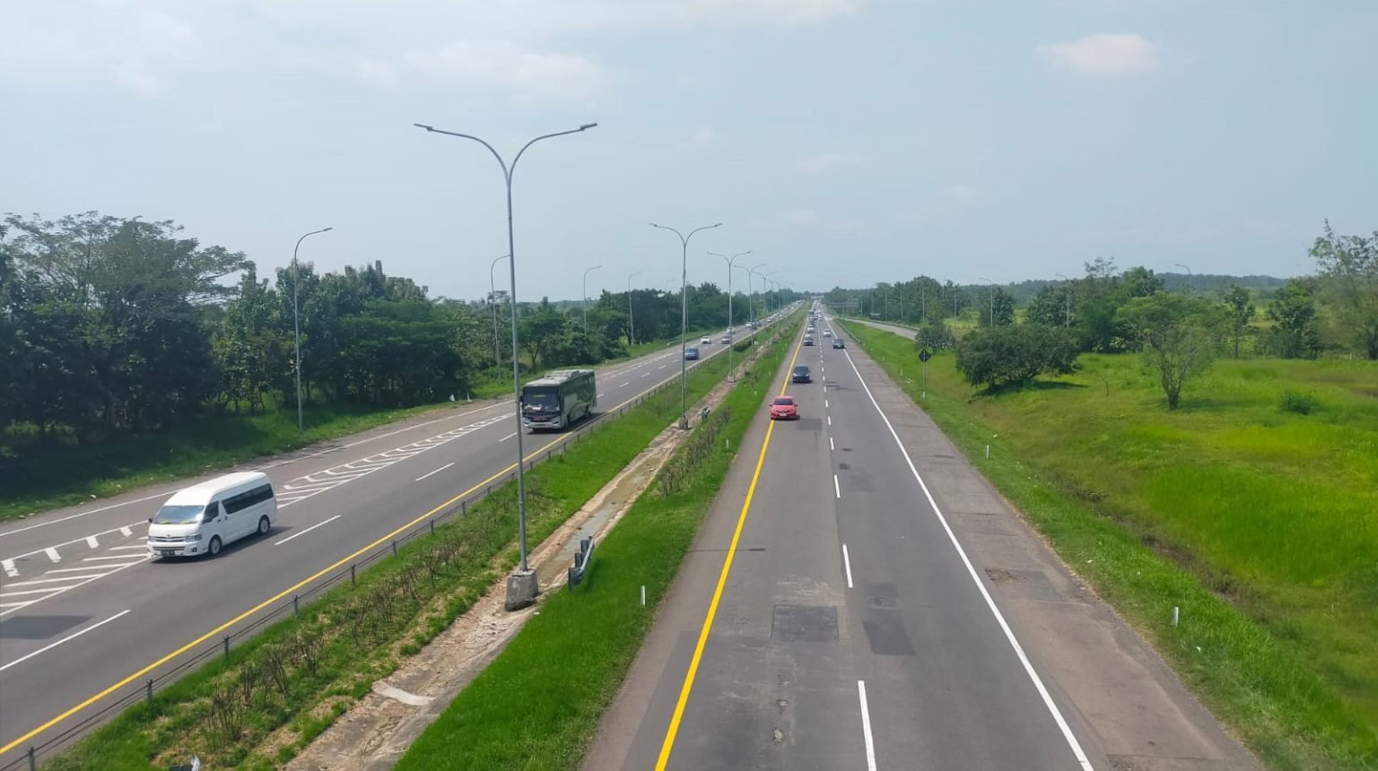 Arus Balik di Tol Cipali Ramai Lancar