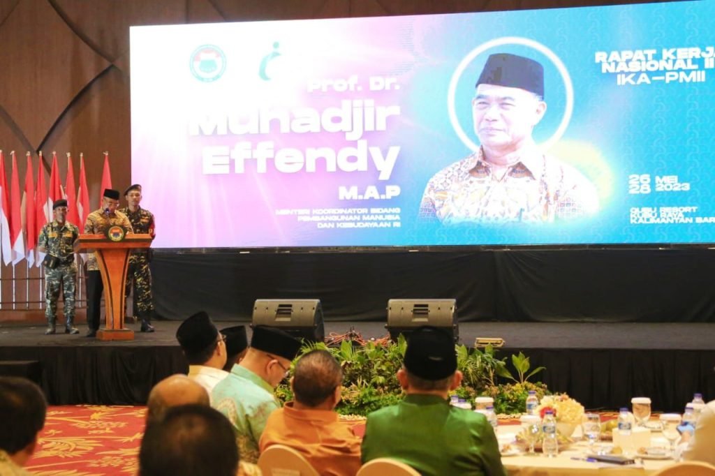 Membuka Rakernas II PB IKA-PMII, Menko Muhadjir Ajak Berkolaborasi