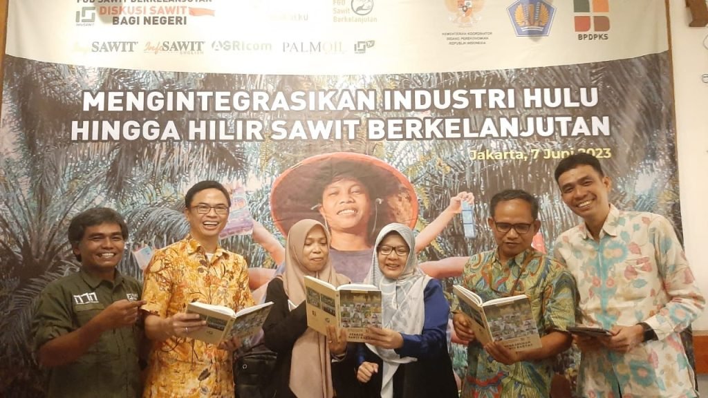 Publikasi Media Sawit Mendorong Keterbukaan dan Kemajuan Bisnis Sawit di Indonesia