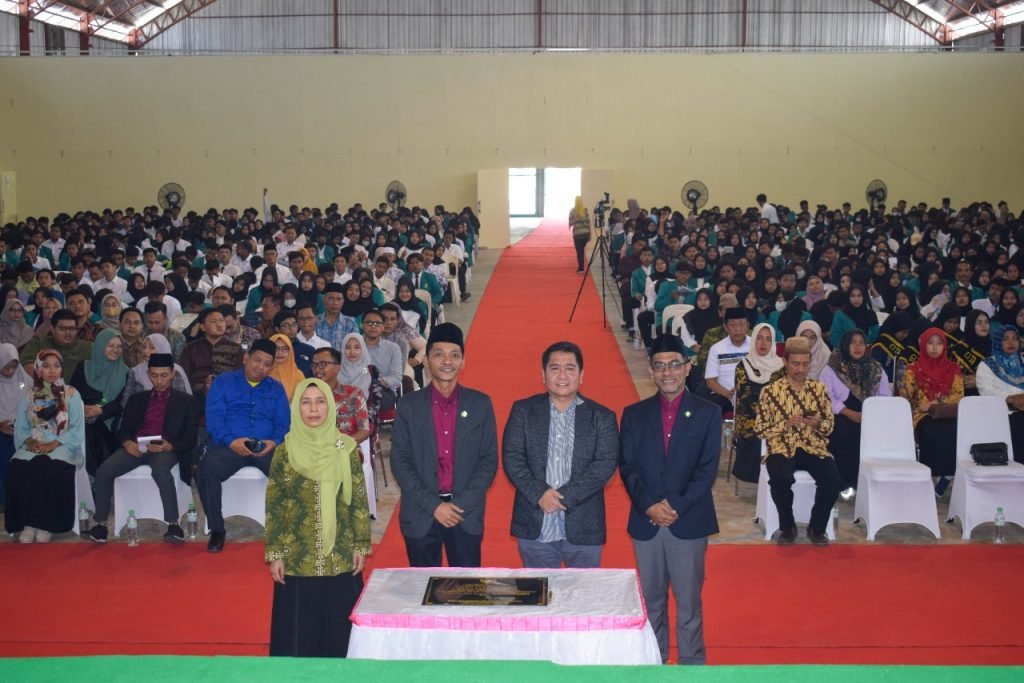 Direktur PTKI Kemenag Berikan Kuliah Umum dan Resmikan Gedung FAI Unisda Lamongan