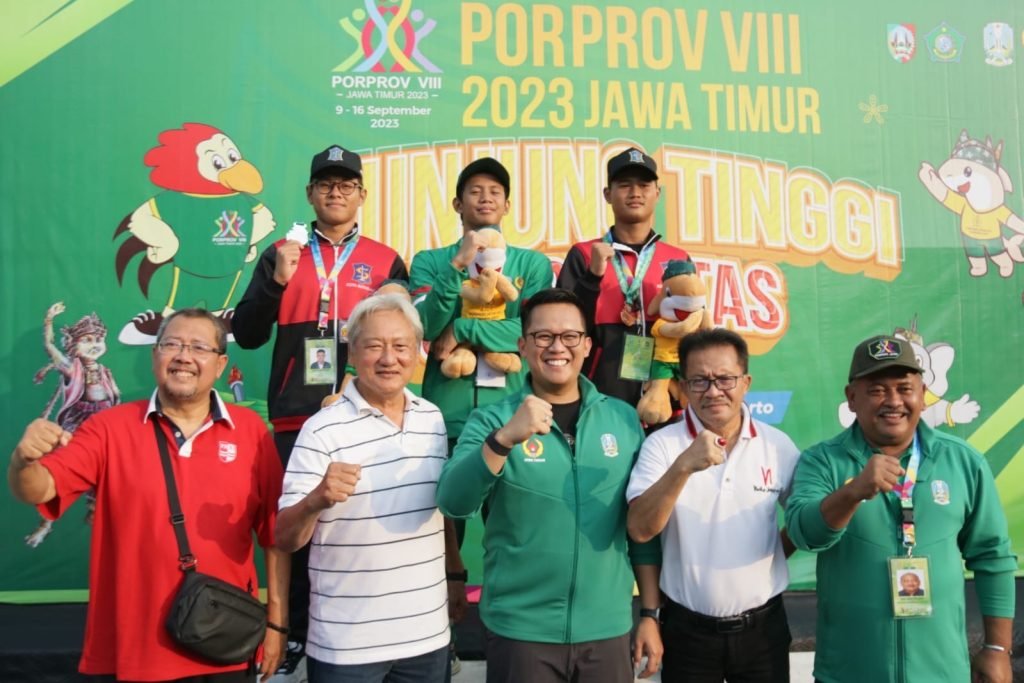 Bangkalan Rebut Emas Renang Gaya Bebas Putra 400 Meter