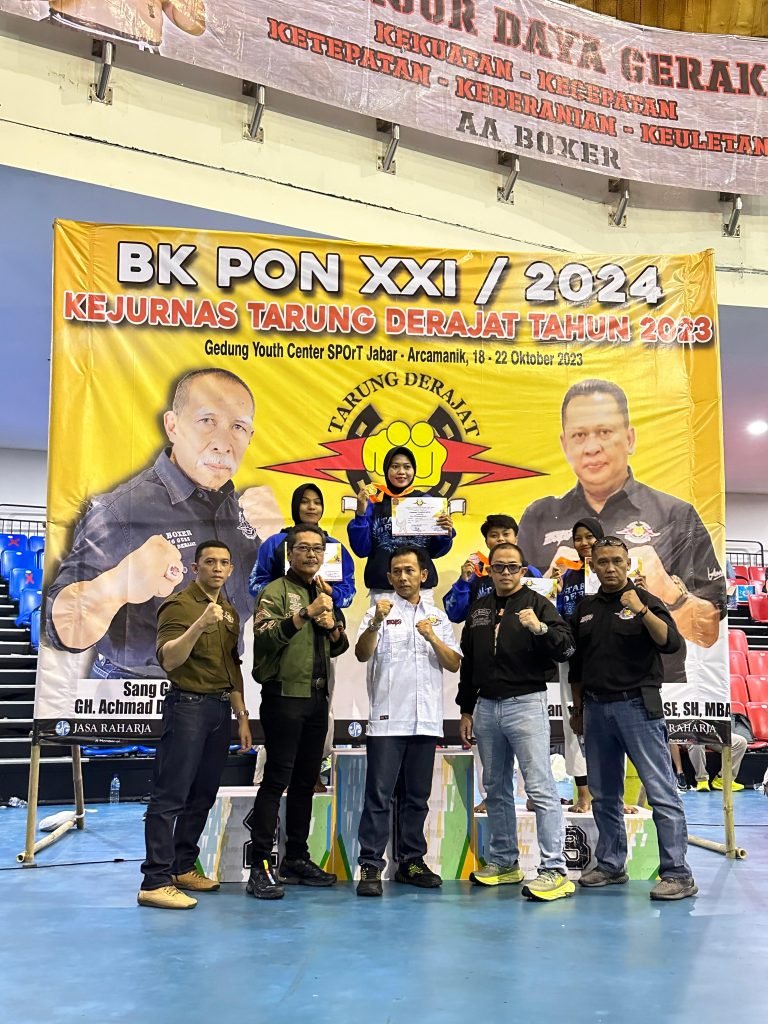 Tarung Derajat Jatim Dulang 2 Emas, 2 Perak dan 3 Perunggu