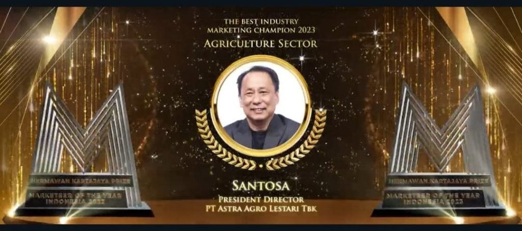 CEO Astra Agro Dinobatkan The Best Industry Marketing Champion 2023