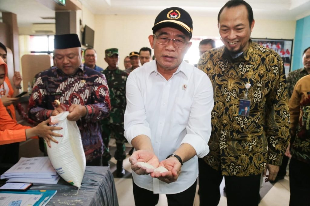 Menko Muhadjir: Bantuan Beras El Nino Bisa Diberikan Tiga Bulan Sekaligus