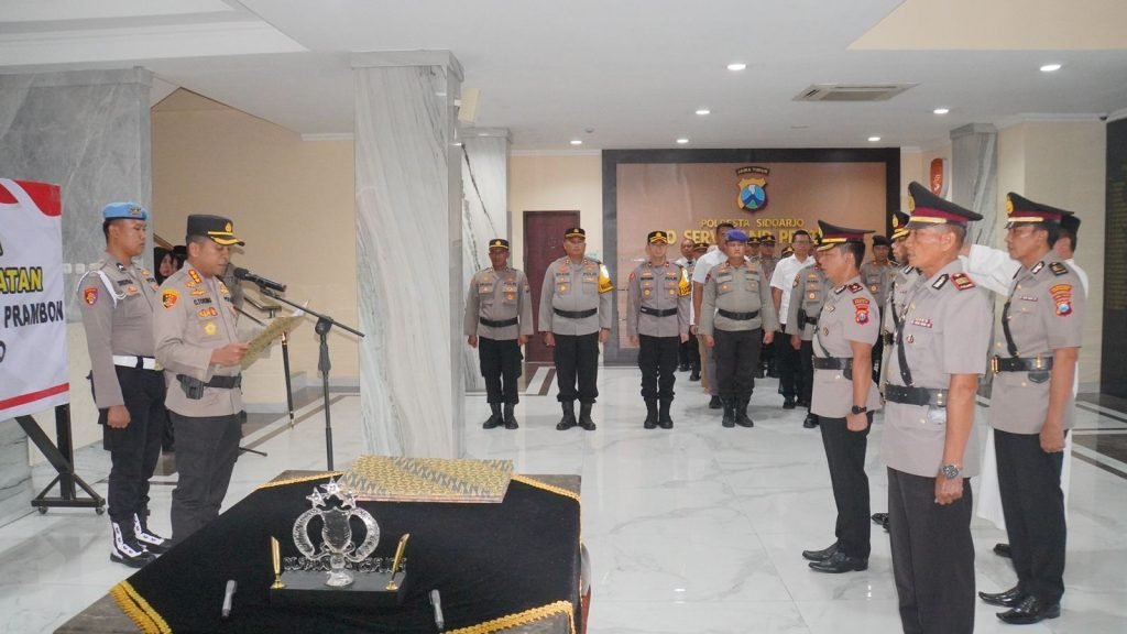Mutasi Bergulir di Polresta Sidoarjo, Kasat Intelkam dan Kapolsek Prambon Berganti
