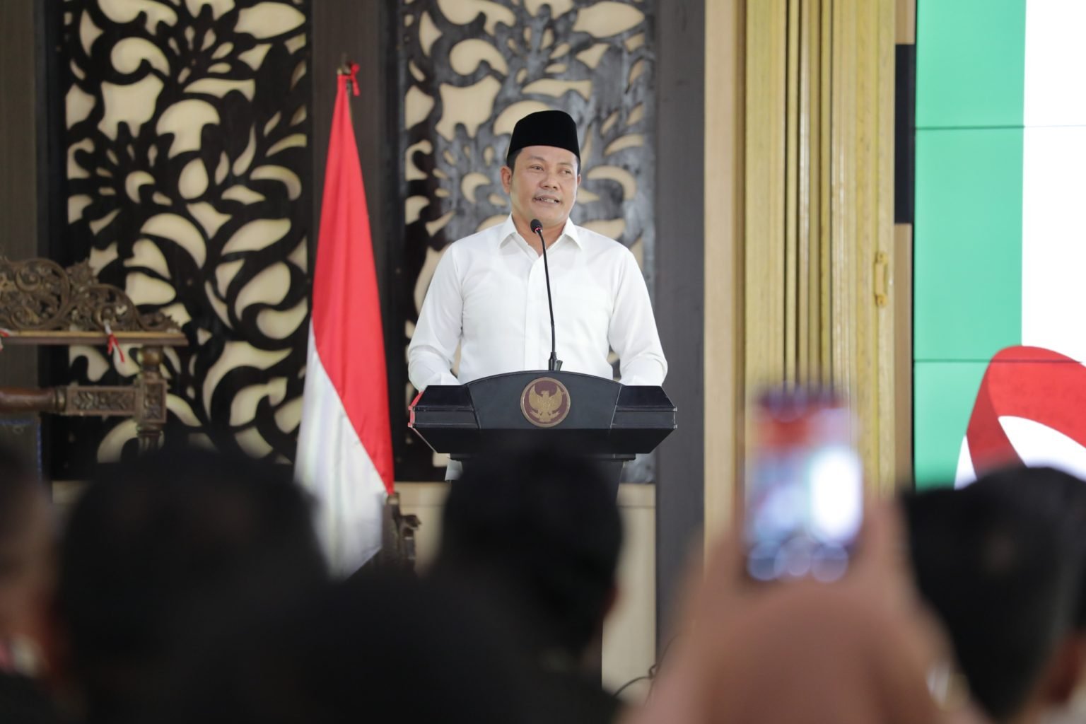 Plt Bupati Sidoarjo Subandi Kukuhkan Pengurus BPD Kabupaten Sidoarjo Tahun 2024-2029