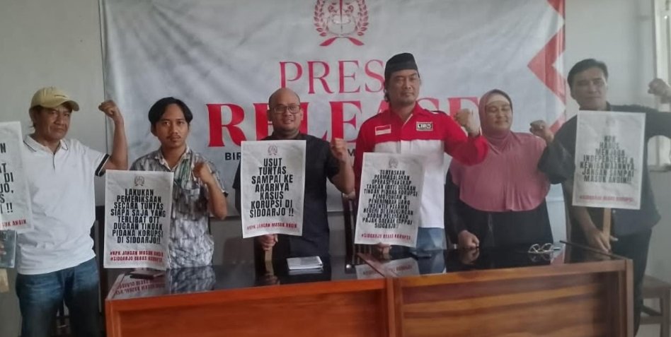 Elemen Masyarakat Sidoarjo Desak KPK Jemput Paksa Tersangka Bupati Gus Mudhlor