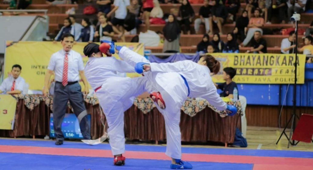 Polwan dari Sat Samapta Polresta Sidoarjo Juara I di Ajang Karate Internasional Mageti 2024